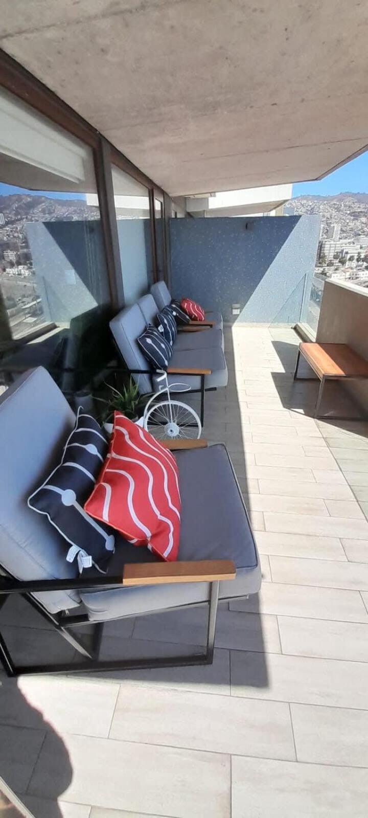 Appartamento Hom I Amplio 4d3b Mejor Ubicacion Parking 6pax Valparaíso