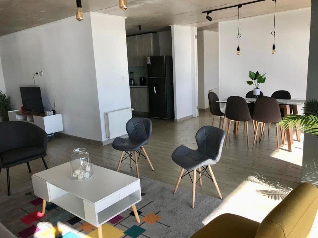 Appartamento Hom I Amplio 4d3b Mejor Ubicacion Parking 6pax Valparaíso